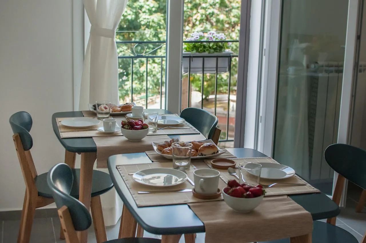 B&B Dietro Il Teatro Palermo 0*,  Italy