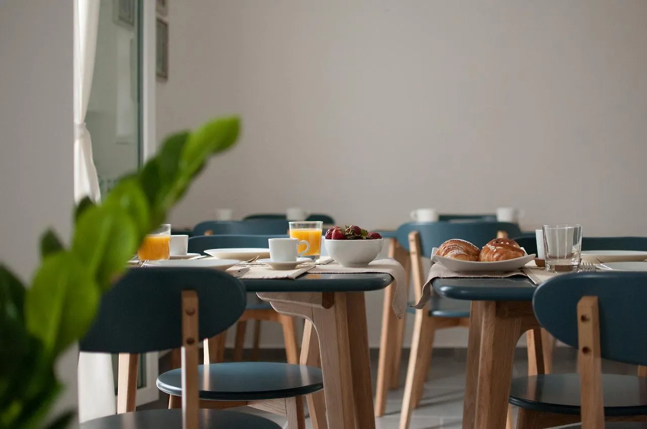 Bed & Breakfast B&B Dietro Il Teatro Palermo Italy